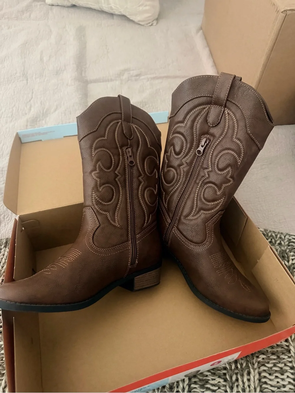 NWOT Cat & Jack Brown Cowgirl Boots - Youth Sz 5 (Women’s 6.5/7)